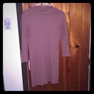 Mauve ribbed mid length sweater dress
